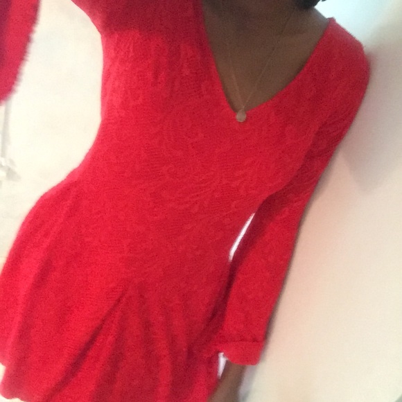 Red Lace Dress with bell sleeves - Picture 4 of 5